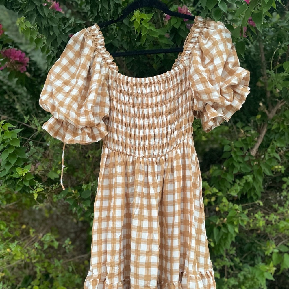PRINCESS POLLY flowy dress!